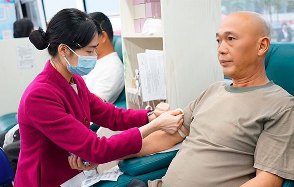 TINNO Joins Forces with Public Welfare Organizations to Strengthen City's Lifeline of Compassion